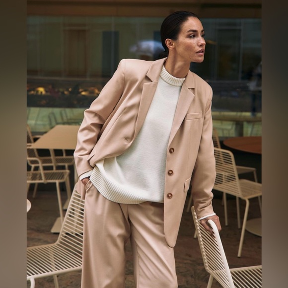 Jacket and trousers, brand new. - Picture 2 of 3